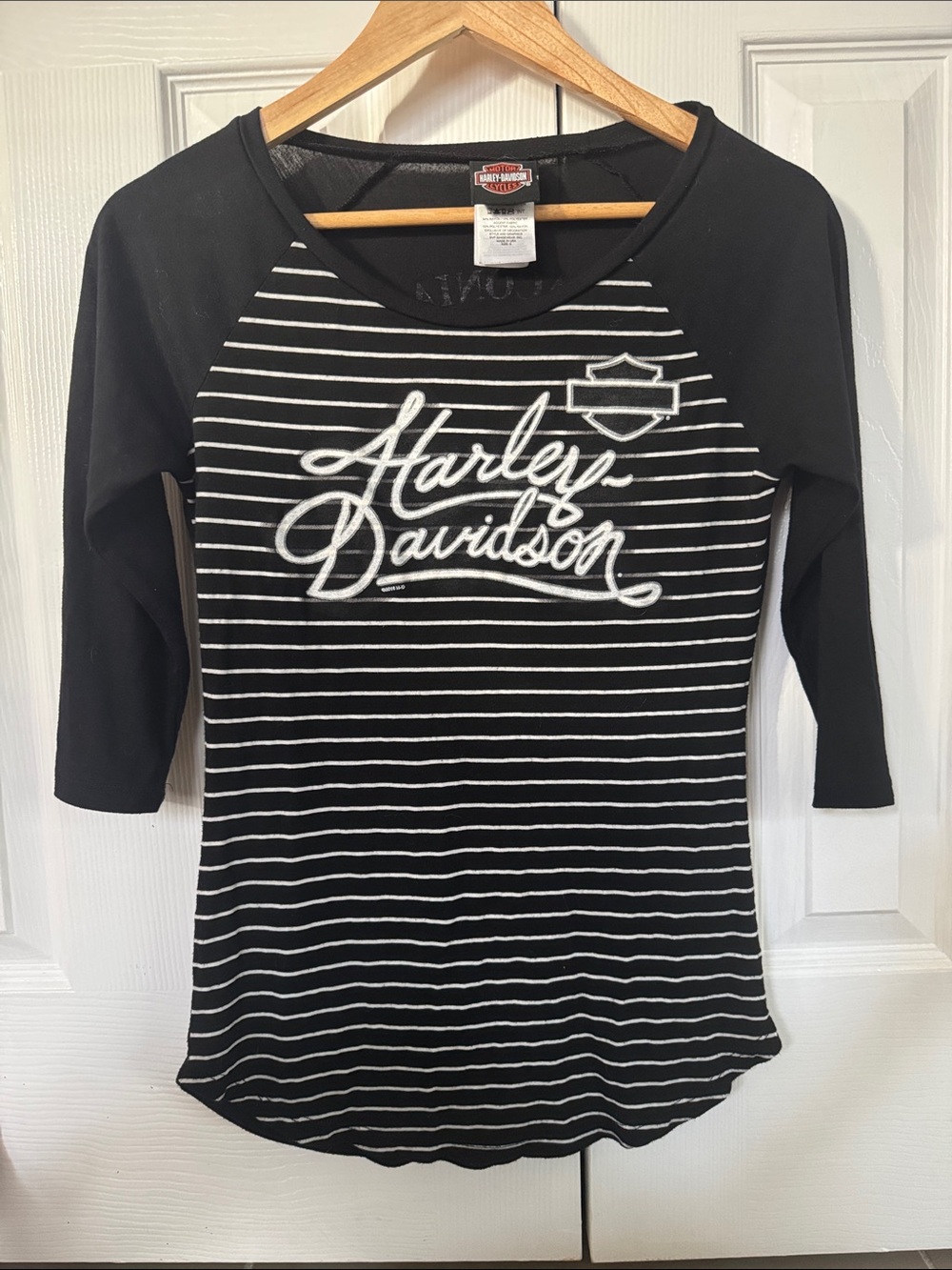Harley-Davidson Black & White Striped Raglan 3/4 Sleeve Tee women’s